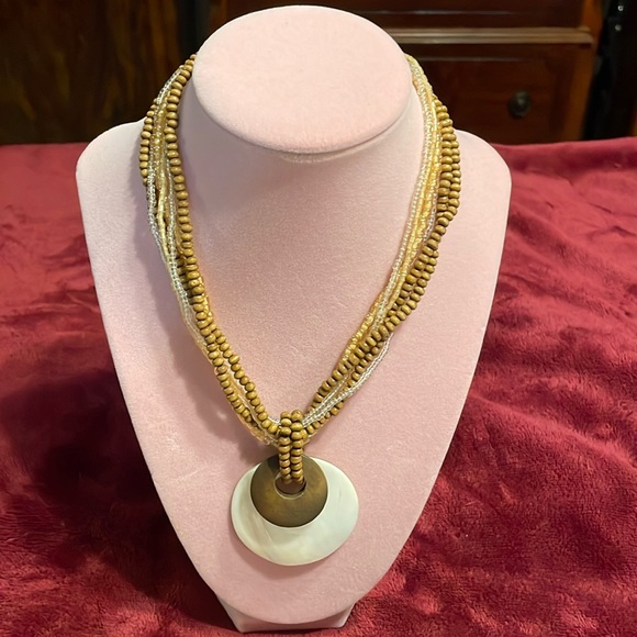 Claire’s necklace- 6 strands- 2 strands of wooden beads, 2 white & 2 peach beads - Picture 1 of 8